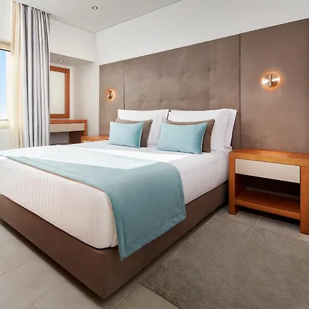 Sol & 4* Албуфейра