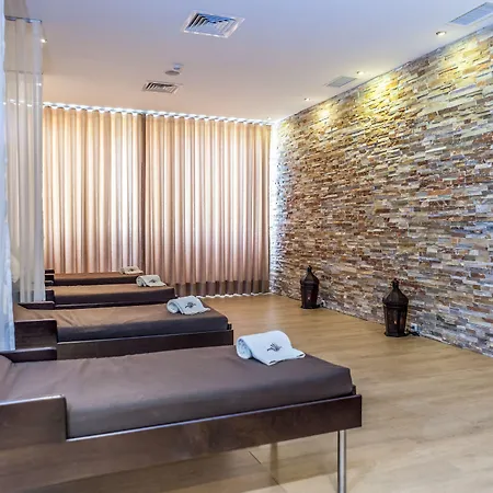 阿尔布费拉索尔酒店及spa中心 4*