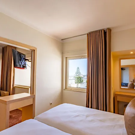 阿尔布费拉索尔酒店及spa中心 4*