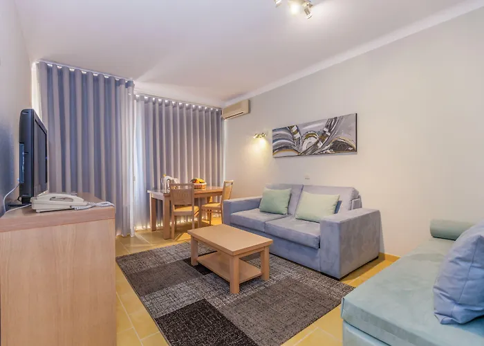 Sol & 4* 알부페이라